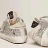 Super-Star Junior con purpurina plateada y detalles de gamuza