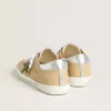Super-Star LTD en cuero beige con estrella de gamuza verde y lengüeta en el talón de cuero con lámina plateada