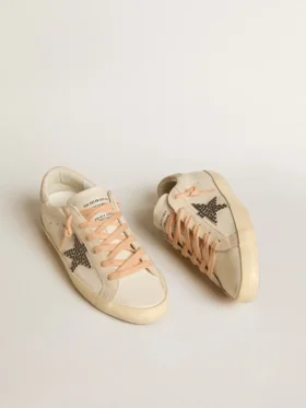 Super-Star LTD en cuero con estrella de gamuza beige y tachuelas de Swarovski