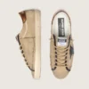 Super-Star LTD para hombre en lona beige con estrella de cuero negro