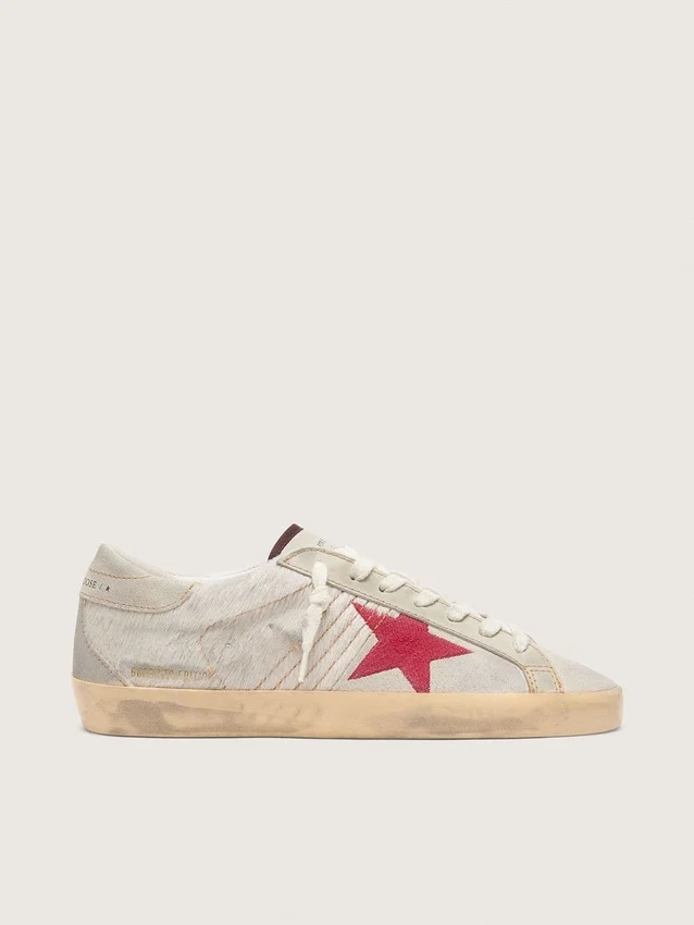 Super-Star LTD para hombre en piel de potro blanca con estrella de gamuza roja