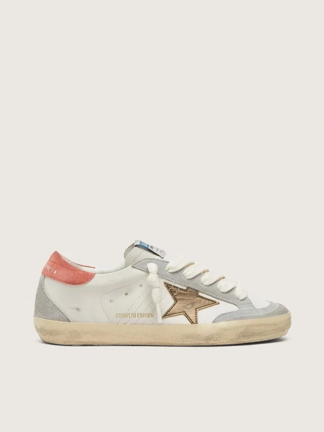 Super-Star LTD para mujer en cuero blanco con estrella de bronce metalizado