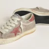 Super-Star LTD para mujer en gamuza gris con estrella y lengüeta del talón de gamuza encerada roja