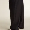 Super-Star para hombre con estrella de gamuza roja y lengüeta del talón de cuero verde