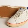 Super-Star para hombre con estrella perforada y lengüeta del talón de gamuza azul