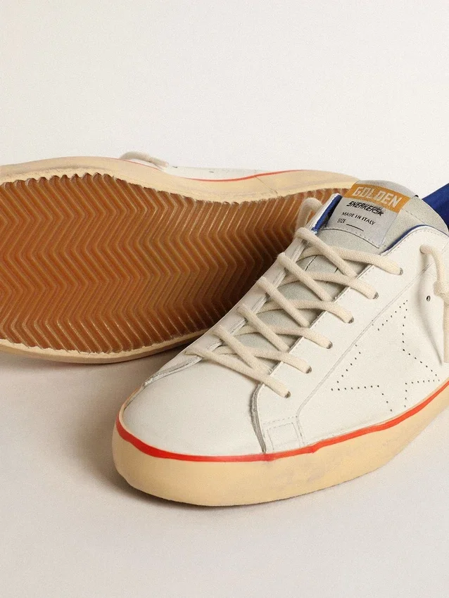 Super-Star para hombre con estrella perforada y lengüeta del talón de gamuza azul
