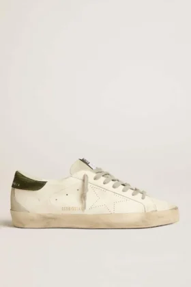 Super-Star para hombre de origen biológico con estrella perforada y lengüeta verde en el talón