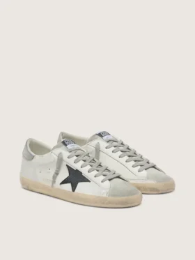 Super-Star para hombre en cuero blanco con estrella de nubuck negro y lengüeta del talón de cuero metalizado plateado