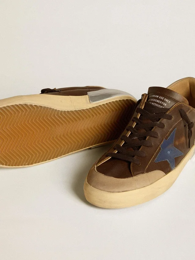 Super-Star para hombre en cuero con estrella de cuero azul y lengüeta del talón de nubuck beige