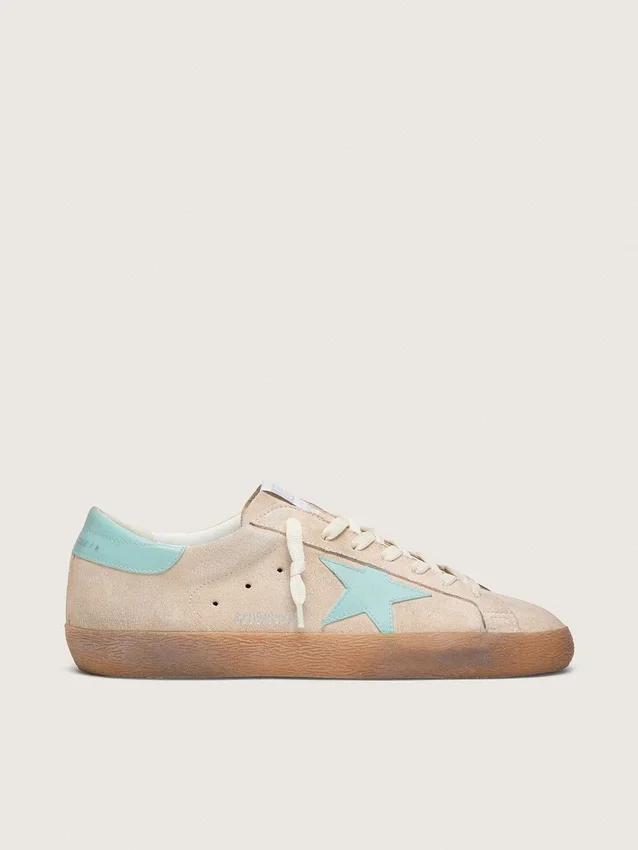 Super-Star para hombre en gamuza beige con estrella verde aguamarina