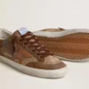 Super-Star para hombre en gamuza marrón con estrella y lengüeta del talón de cuero color canela