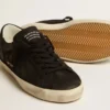 Super-Star para hombre en nobuk negro con estrella perforada y lengüeta del talón de nobuk negro