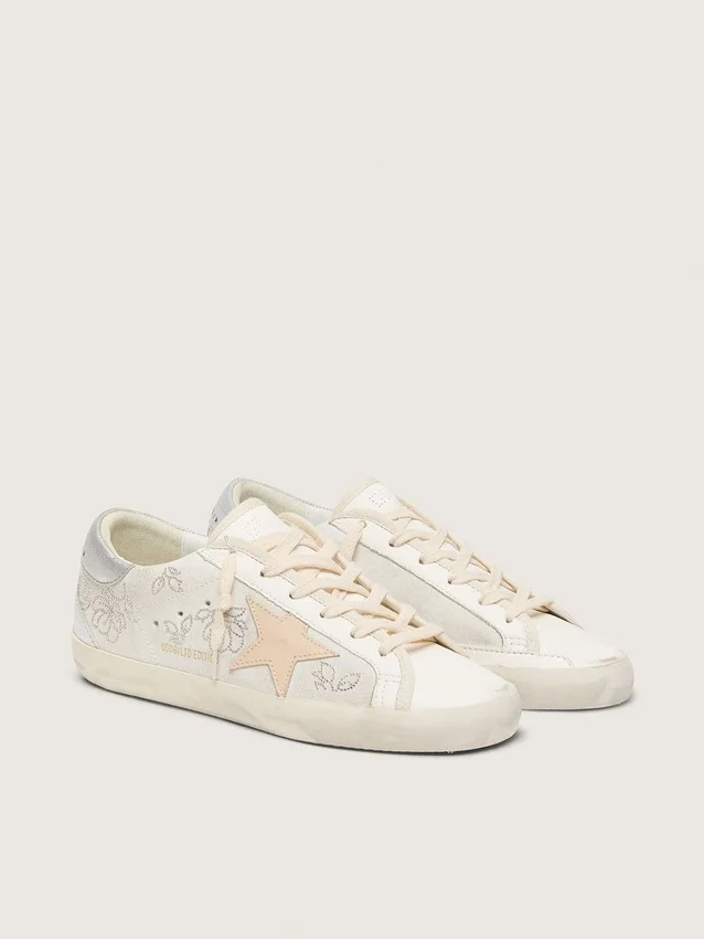 Super-Star para mujer con cristales Swarovski y estrella de cuero gris humo