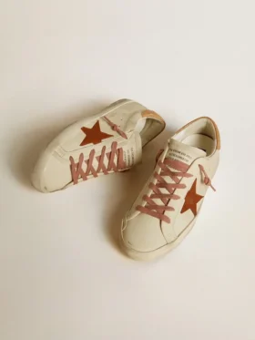 Super-Star para mujer con estrella de cuero y lengüeta en el talón de cuero con estampado de cocodrilo