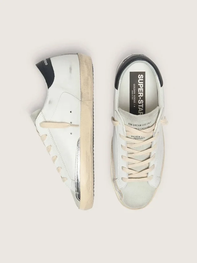 Super-Star para mujer en cuero blanco con estrella perforada