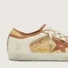 Super-Star para mujer en cuero blanco y rafia con estrella e inserciones en rojo ladrillo