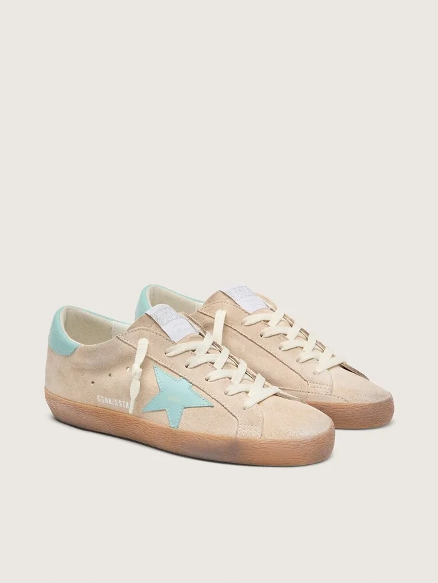 Super-Star para mujer en gamuza beige con estrella verde aguamarina