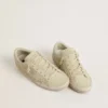 Super-Star para mujer en gamuza beige con perlas y cristales Swarovski