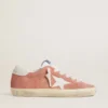 Super-Star para mujer en gamuza color coral con estrella y lengüeta del talón de cuero blanco