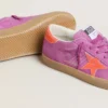 Super-Star para mujer en gamuza fucsia con estrella y lengüeta del talón de cuero laminado naranja fluorescente