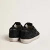 Super-Star para mujer en piel de potro negra con cristales Swarovski negros y estrella de gamuza negra