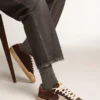 Super-Star Penstar para hombre en gamuza marrón con una estrella platino
