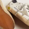 Super-Star Young con estrella de gamuza
