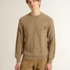 Suéter beige para hombre con logotipo bordado