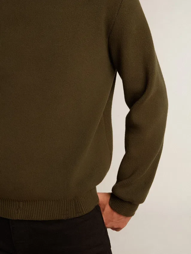 Suéter de cuello redondo para hombre en algodón verde militar