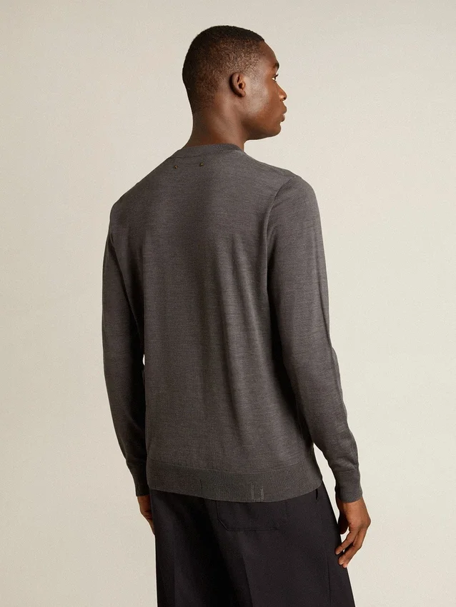 Suéter de cuello redondo para hombre en lana gris oscuro jaspeada