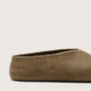 Tierra para hombre en gamuza color caqui