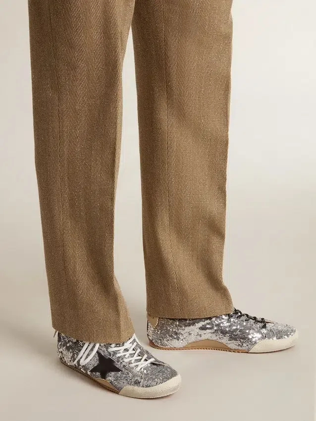 True-Star para hombre con lentejuelas plateadas, estrella negra y lengüeta de talón de cuero plateado