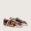 True-Star para hombre en naplak color burdeos con estrella de gamuza y lengüeta de talón de napa plateada