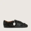 True-Star para mujer en gamuza negra con cristales Swarovski y estrella de cuero negro