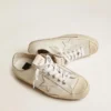 V-Star para hombre en cuero blanco con estrella blanca y franja azul claro en el ribete