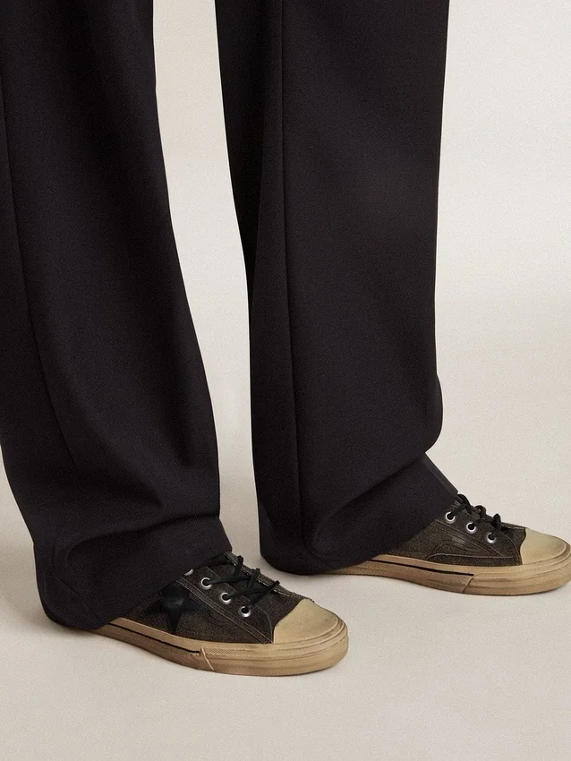 V-Star para hombre en gamuza negra con estrella de cuero negro
