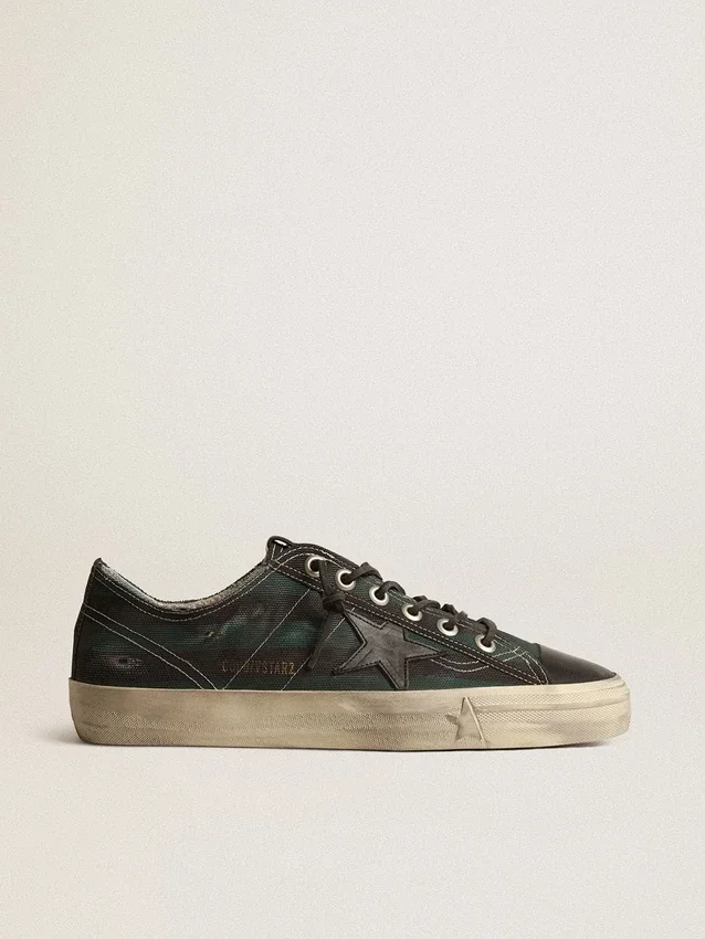 V-Star para hombre en lona a rayas negras y verdes con estrella y puntera de cuero negro