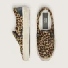 VCE Penstar para hombre en piel de potro con estampado de leopardo y lengüeta de talón de cuero negro