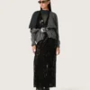 Vestido largo de mujer de tul con bordado floral de lentejuelas negras