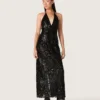 Vestido largo de mujer de tul con bordado floral de lentejuelas negras