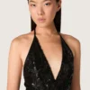 Vestido largo de mujer de tul con bordado floral de lentejuelas negras