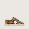 Young Ball Star en piel de potro con estampado de leopardo, estrella de cuero blanco y lengüeta en el talón