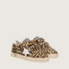 Young Ball Star en piel de potro con estampado de leopardo, estrella de cuero blanco y lengüeta en el talón