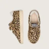 Young Ball Star en piel de potro con estampado de leopardo, estrella de cuero blanco y lengüeta en el talón