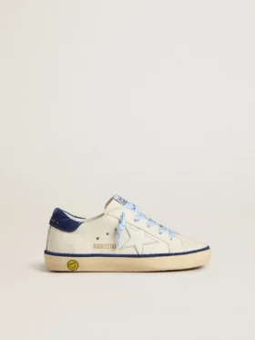 Young Super-Star en cuero blanco con lengüeta de talón de gamuza azul