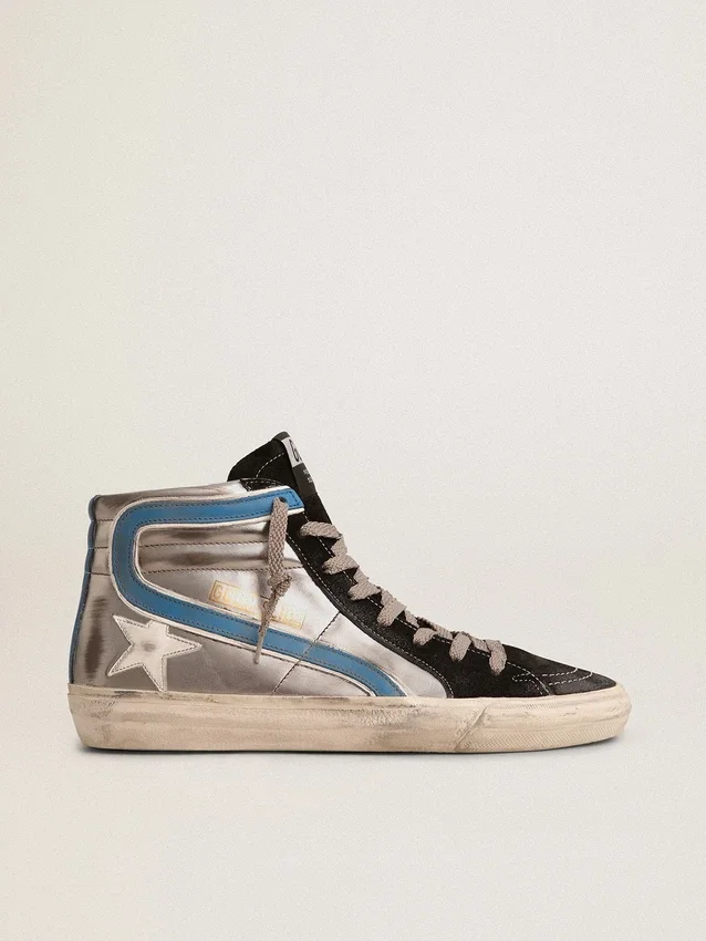 Zapatilla Slide en cuero metalizado plateado con estrella de cuero blanco