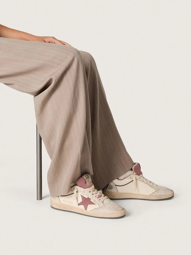 Zapatillas Ball Star LTD para mujer en cuero beige con estrella de malla rosa y lengüeta del talón de cuero azul