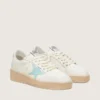 Zapatillas Ball Star para mujer en cuero blanco con estrella azul claro