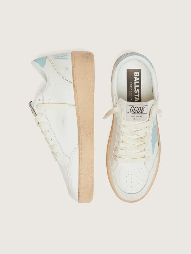 Zapatillas Ball Star para mujer en cuero blanco con estrella azul claro