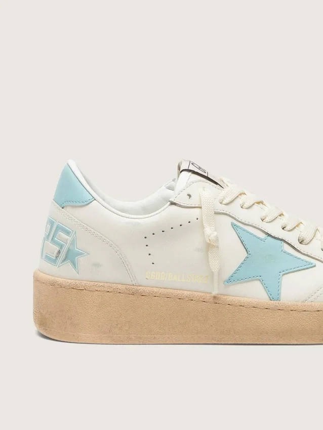 Zapatillas Ball Star para mujer en cuero blanco con estrella azul claro